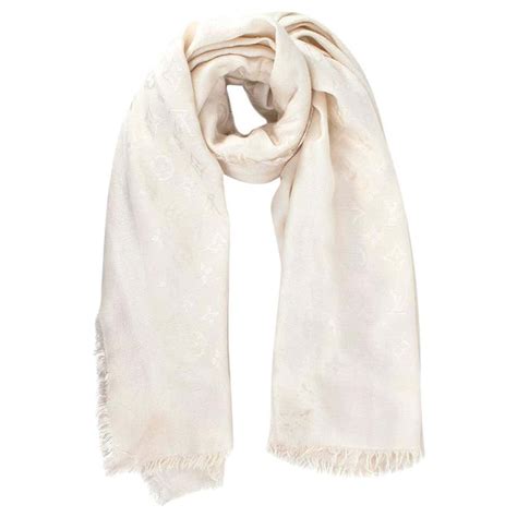 louis vuitton cream scarf